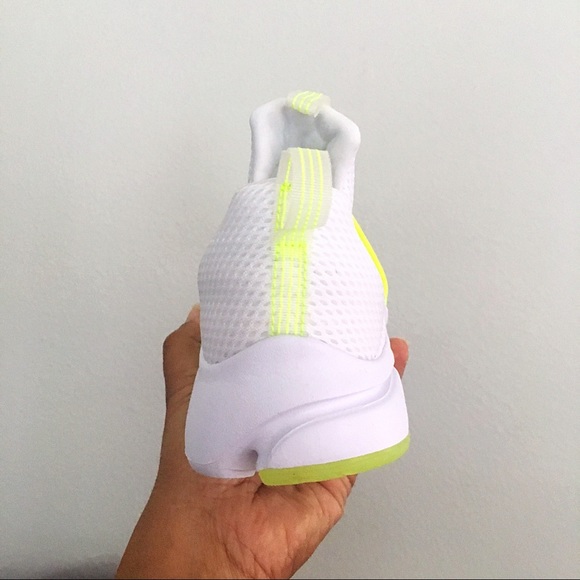 Nike White and Neon Yellow Athletic Shoes - Picture 6 of 7
